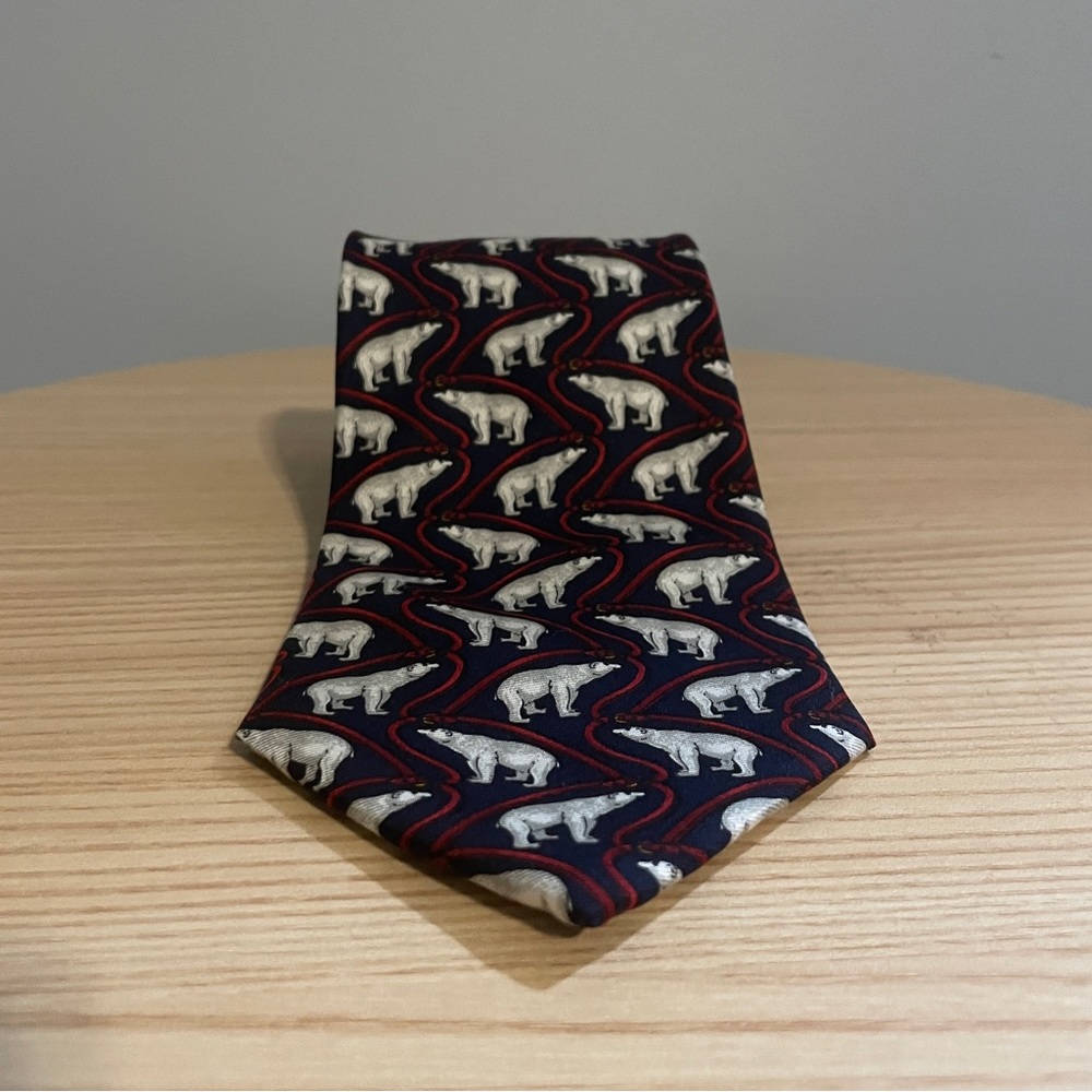 Brooks Brothers Makers 100% Silk Polar Bear Tie View 4
